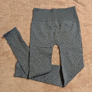 Gray Leopard-print leggings, OS